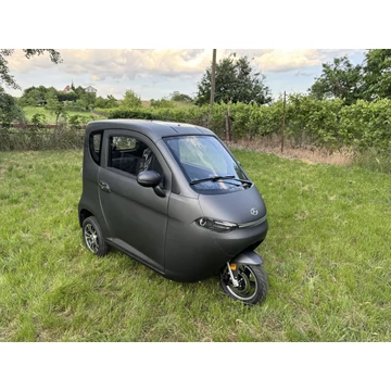 Likebike - Feel - Prime - Elektromos háromkerekű zárt segédmotoros kerékpár 60V 65Ah 2000Watt