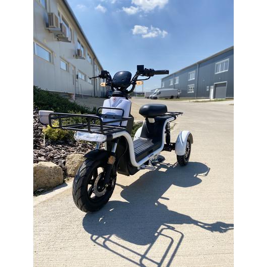 ZTECH ZT-29-A Express 3 kerekű elektromos robogó 60V 26Ah Li-ion 2 x 800W 45Km/h- fehér