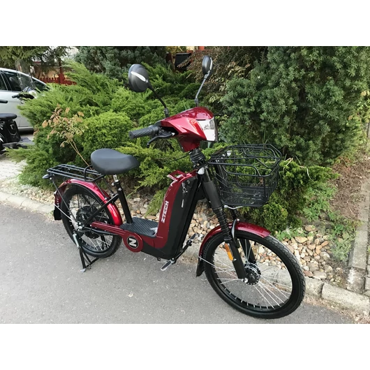 ZTECH ZT-03 Laser 11.0 elektromos robogó 36V 12Ah 25km/h 440Watt (Jogosítvány nélkül vezethető)
